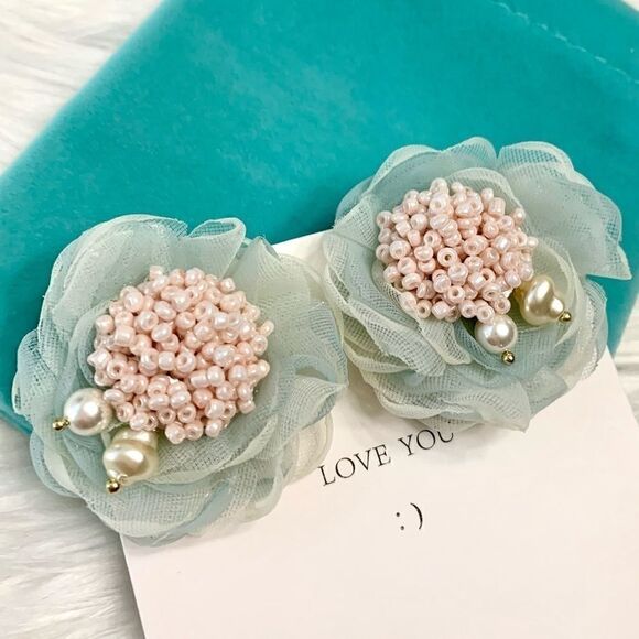 New gradient mesh flower with beaded earrings - Picture 4 of 14